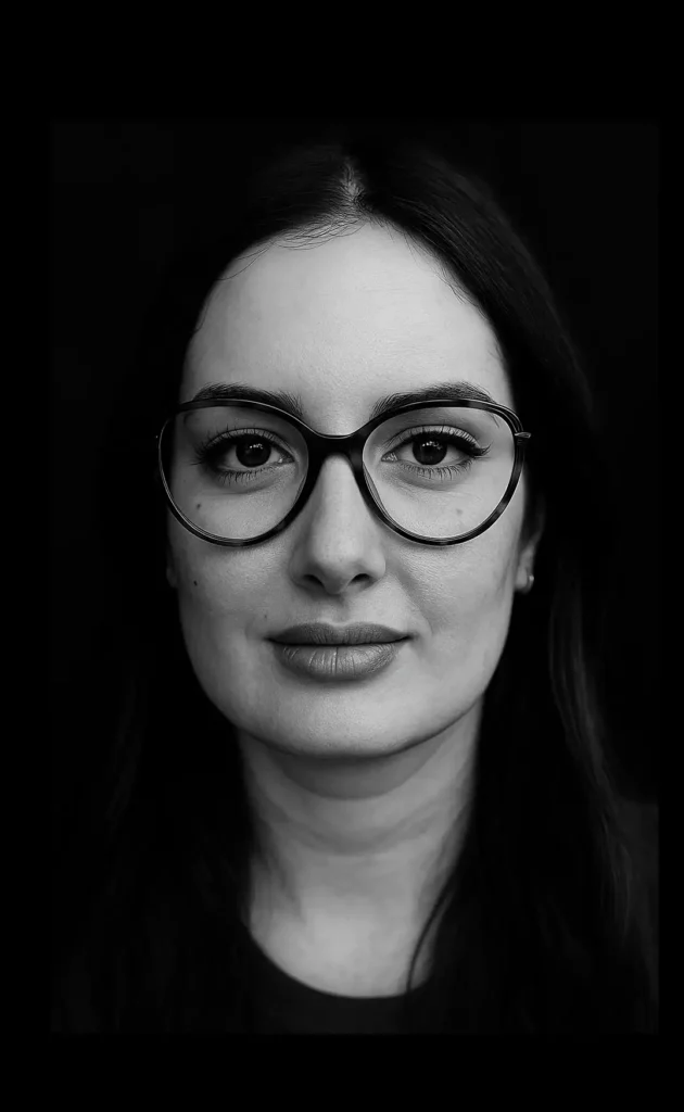 Oihane Castillo - Diseñadora gráfica y fotografía en 'Buah! Studio'